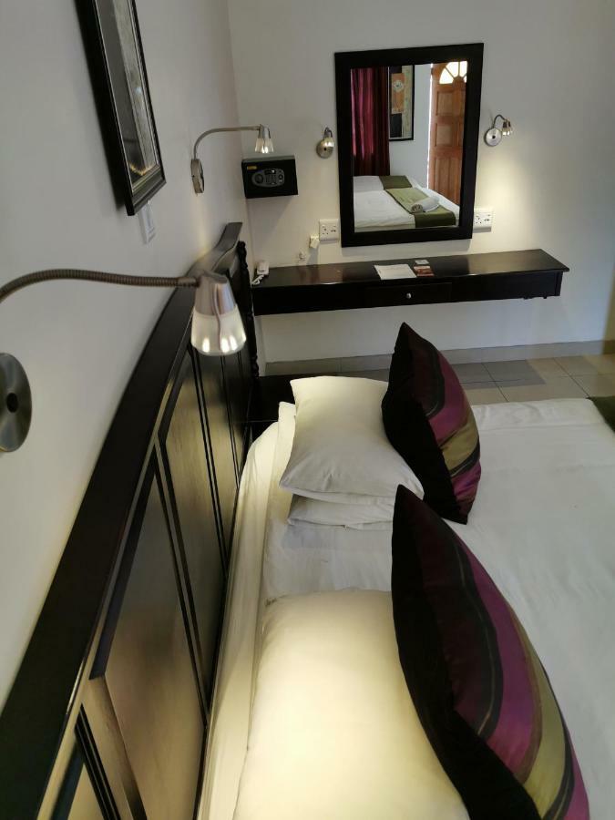 Victoria And Alfred Guest House Port Elizabeth Extérieur photo