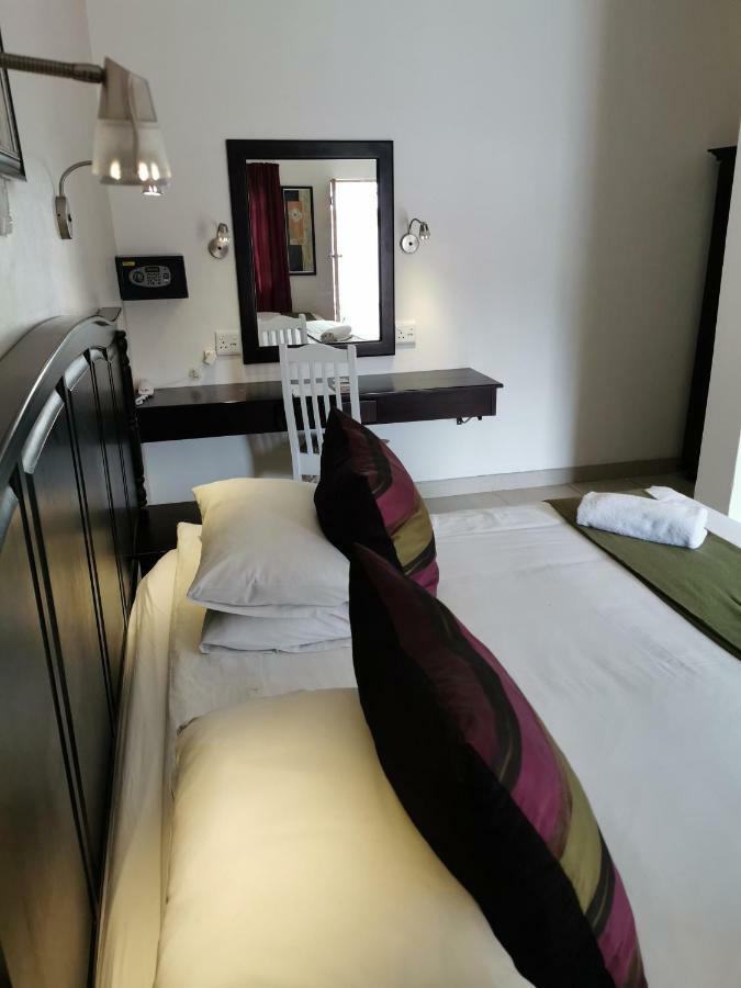 Victoria And Alfred Guest House Port Elizabeth Extérieur photo